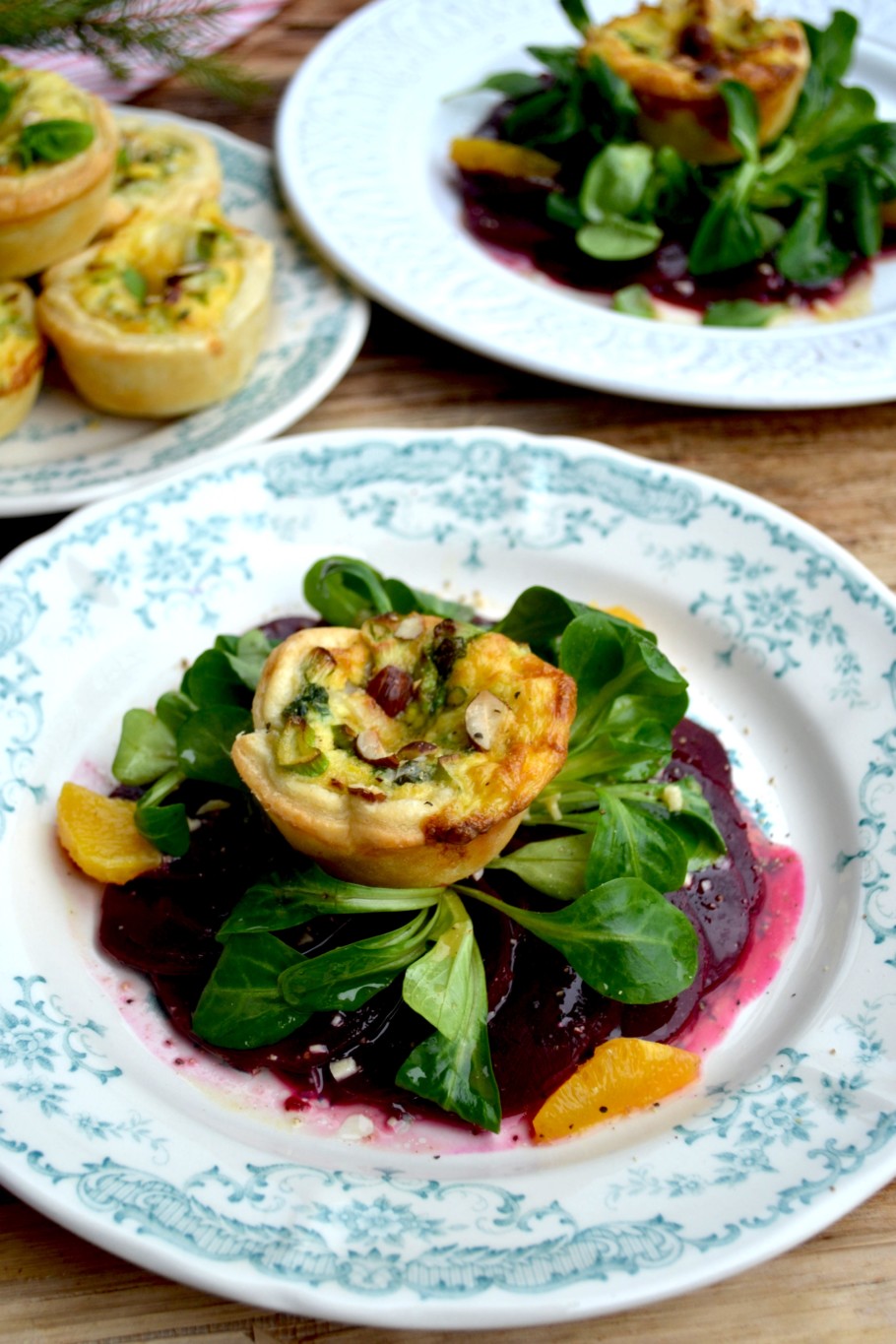 It’s Showtime Baby! Mini-Ziegenkäse-Quiches Mit Rote Rüben-Carpaccio ...